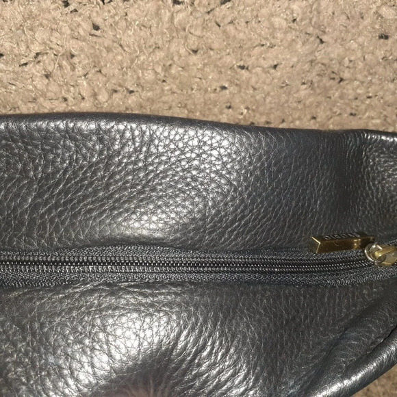 AVORIO-Black Leather Shoulder/Crossbody Bag-Italy-Near Mint - Picture 5 of 6